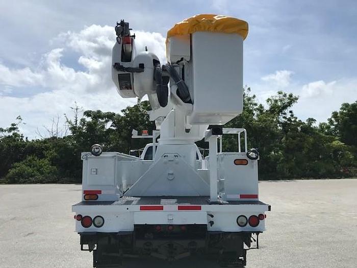 Used 2009 Ford F750 Altec AM55 60ft Over Center Bucket Truck - C94193
