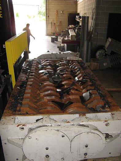 Used K25/100 DUAL SHAFT SHREDDER 100HP