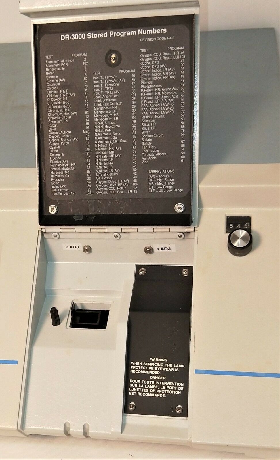 Used Hach DR/3000 Visible Spectrophotometer (340 to 1000nm)