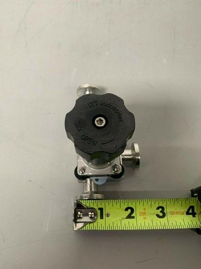 Used ITT Pure-Flo .5x.5-316L-RA20MAX-CWP150 3-way Diaphragm Valve w/ 1/2" Sanitary