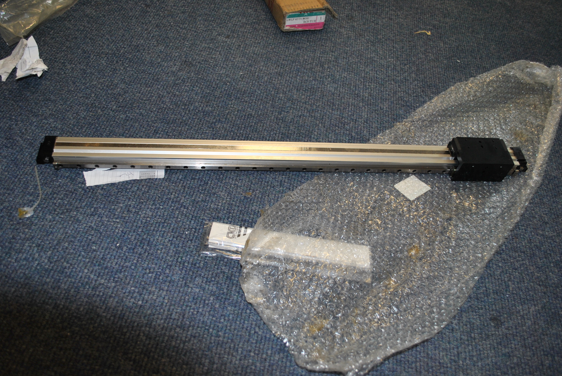 Used CKD srg-lb-16b-600 cylinder actuator