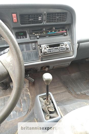 Used 1992 TOYOTA Hiace H15 9 seats minibus