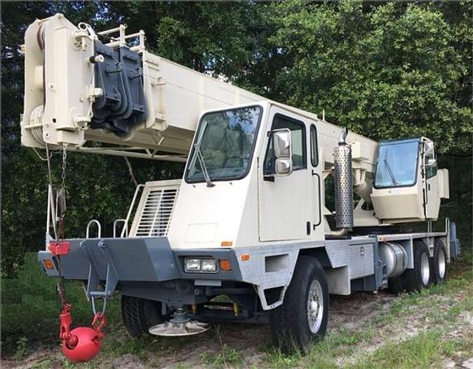 Used 1997 TEREX T230