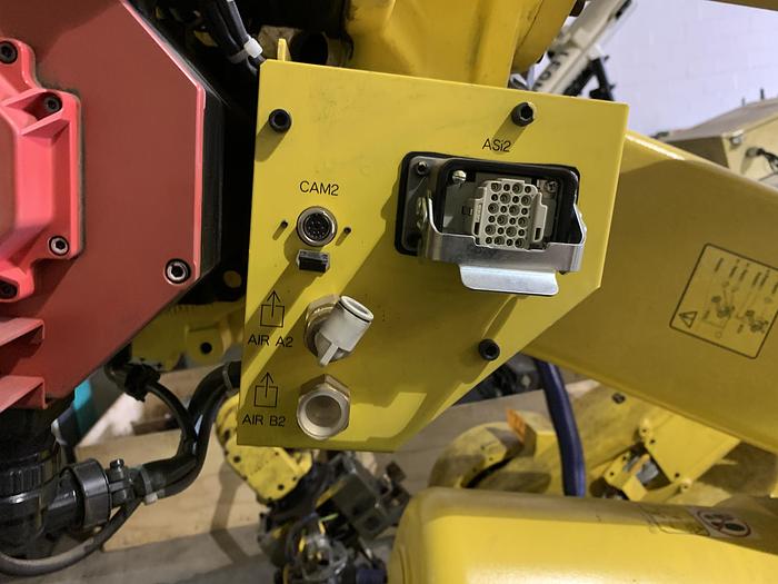 Used FANUC R2000iC/125L 6 AXIS CNC ROBOT WITH R30iB CONTROLLER, IR VISION, 125KG X 3,100 MM H REACH