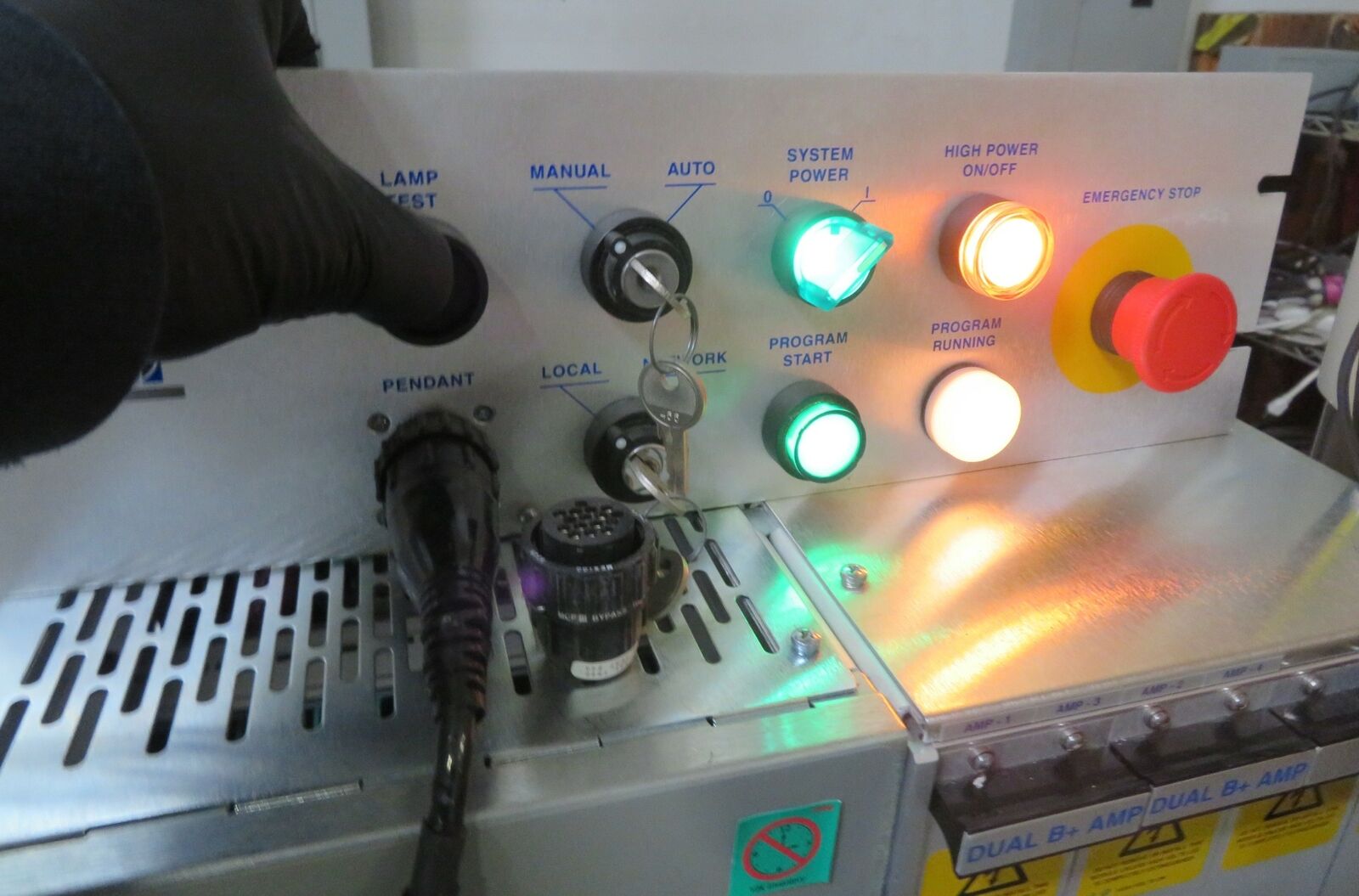 Used Adept 550 CL 10 SCARA Robot, MV-10 PA-4 Controller, Dual B+ Amp, Pendant