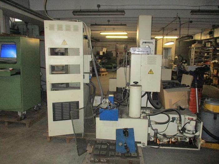 Usato ELETTOEROSIONE AGIE MOD. FUTURA