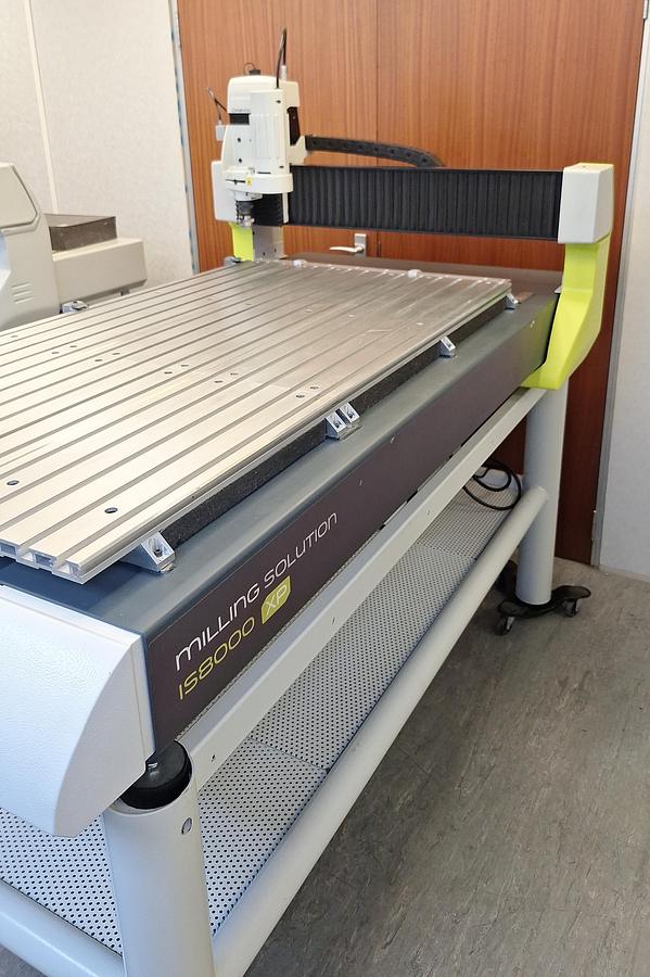 Used Gravotech IS8000XP Engraving Machine