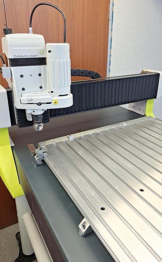 Used Gravotech IS8000XP Engraving Machine
