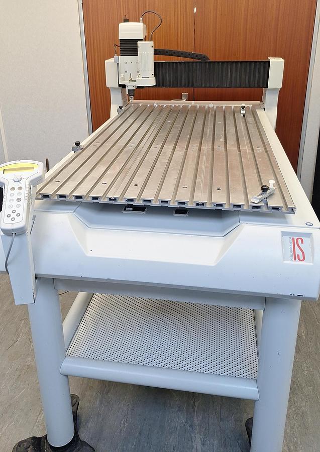 Used Gravotech IS8000XP Engraving Machine