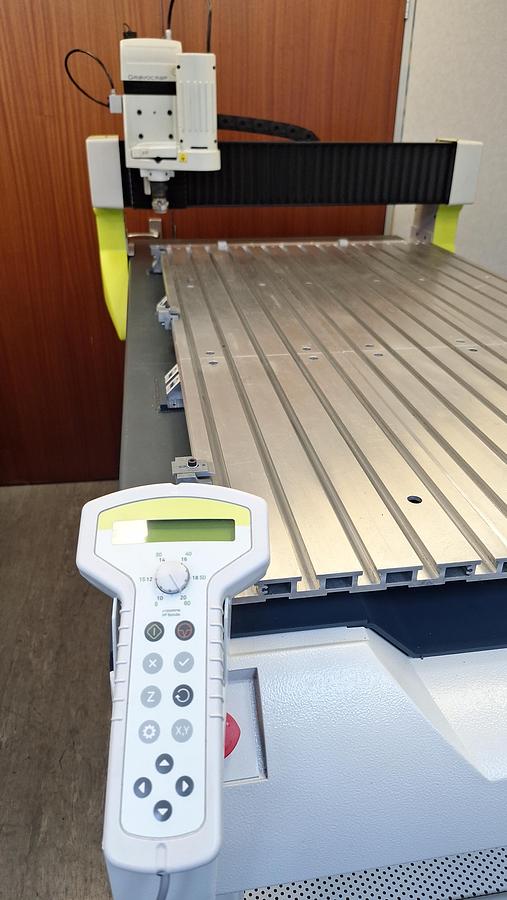 Used Gravotech IS8000XP Engraving Machine