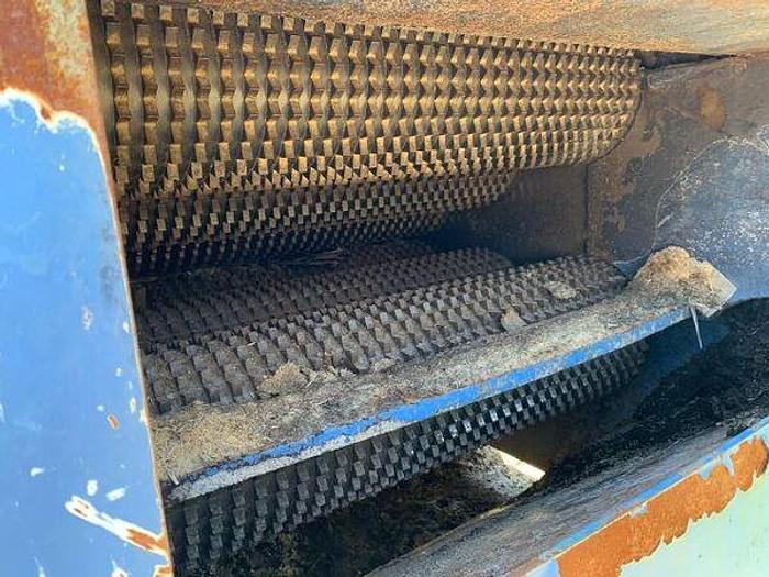 Used BRUKS KLOCKNER HORIZONTAL DRUM CHIPPER