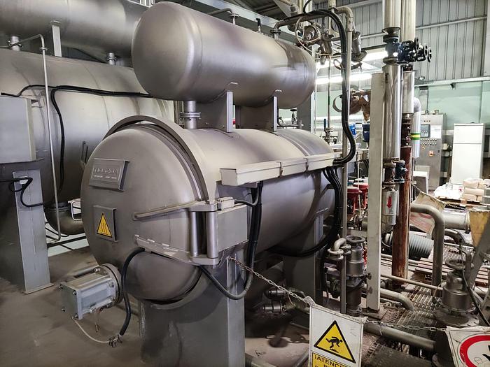 Used NOSEDA YARN DYEING 