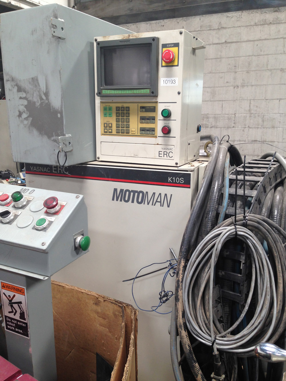 Used Motoman 6 Axis Robotic MIG Welder