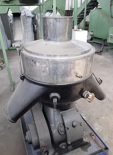 Used Separatori centrifughi per olio,  Alfa-Laval RA19 e RA12
