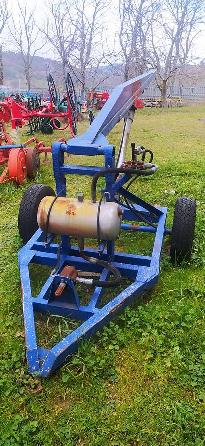 Used gru trainata