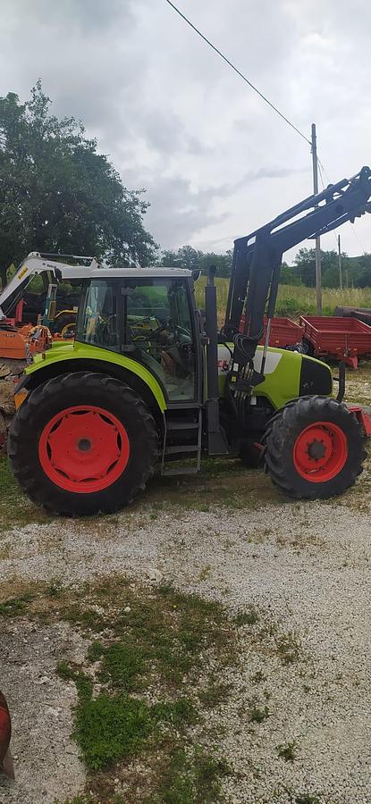 Used Trattore Claas Ares 616 con caricatore frontale