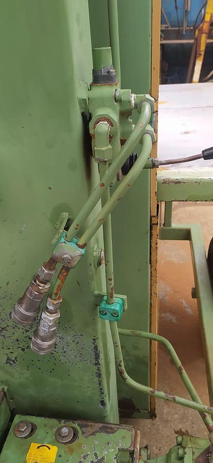 Usato Sega combinata Comap 800 con spacca verticale e impianto nastro