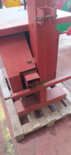 Usato 2016 M.E.A.T . Sega a nastro 600