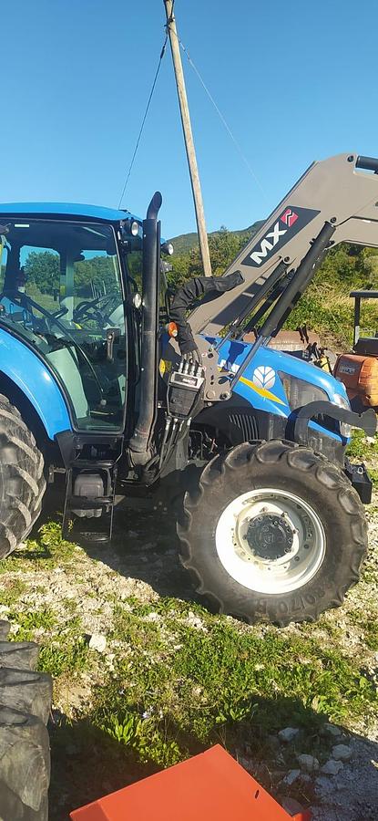 Used 2013 New Holland T5 115
