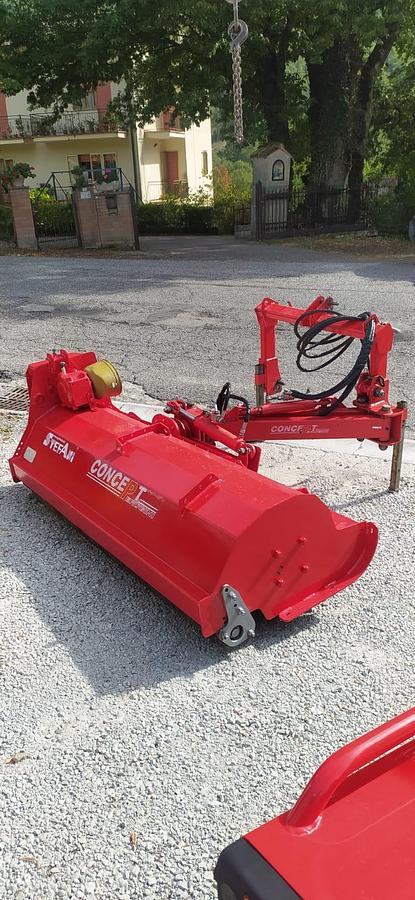 Used Trincia argini  a bandiera Concept Perugini ESD 200