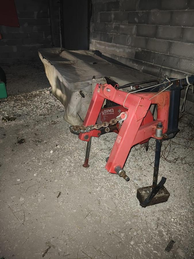 Used Falciatrice a dischi trinagolari kverneland CM 2400