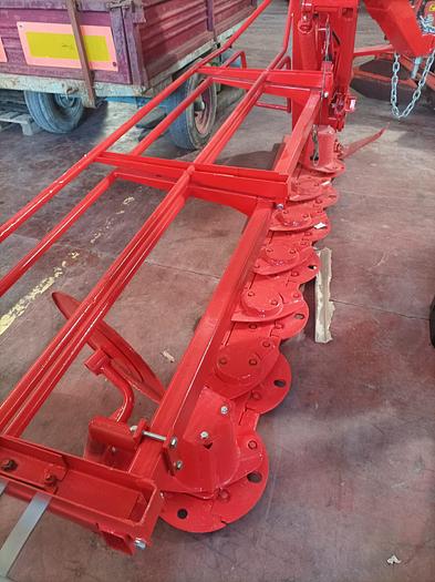 Usato 2004 Kuhn GMD 700