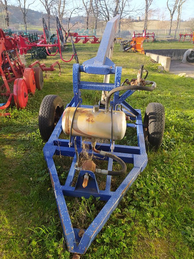 Used gru trainata