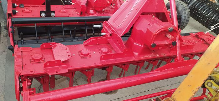 Ricondizionato Erpice Rotante Mascio 2500 con rullo a Gabbia