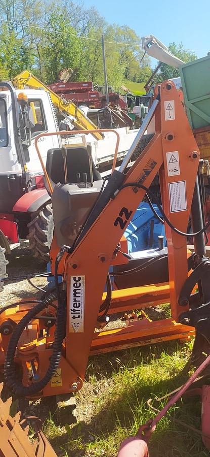 Used Retroescavatore Tifermec DIG 22 d'occasione