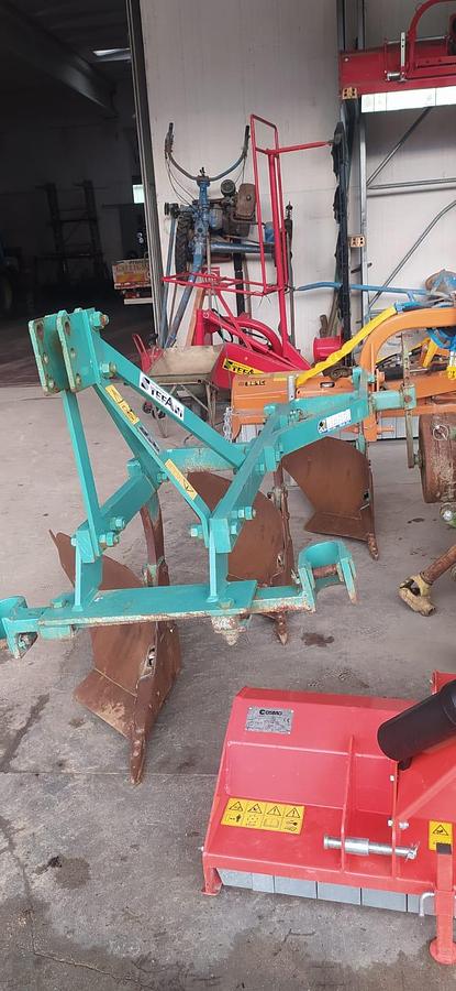 Used   Aratro Nardi BTRAP 48 B trivomere a bure rette e scalpello