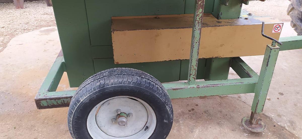 Usato Sega combinata Comap 800 con spacca verticale e impianto nastro