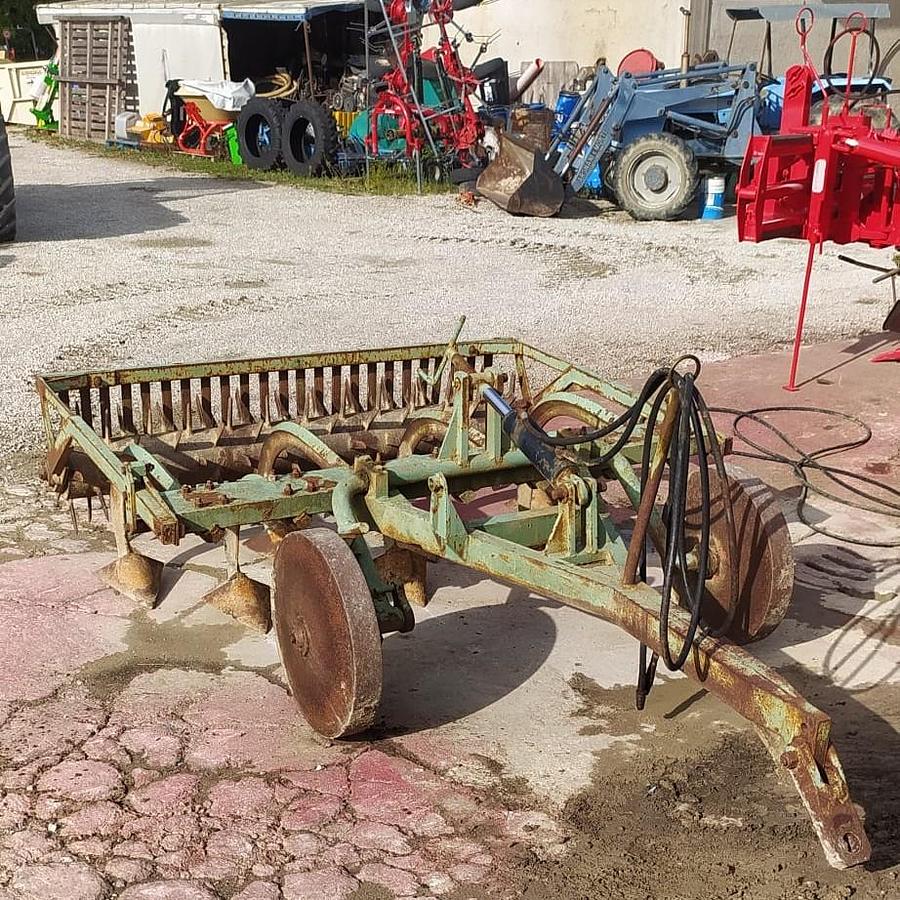 Used Estirpatore carrellato Fraternali G 220 cm larghezza