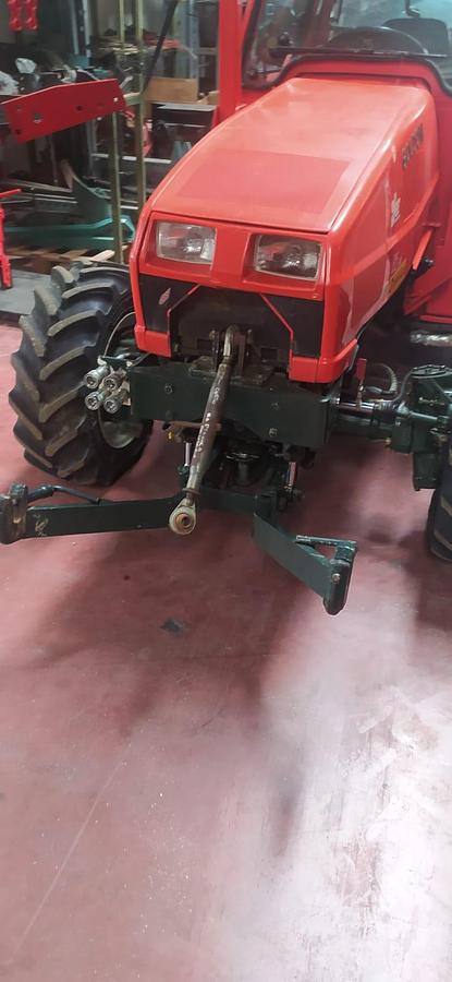 Used trattore specialistico Goldoni Star 85 cabinato
