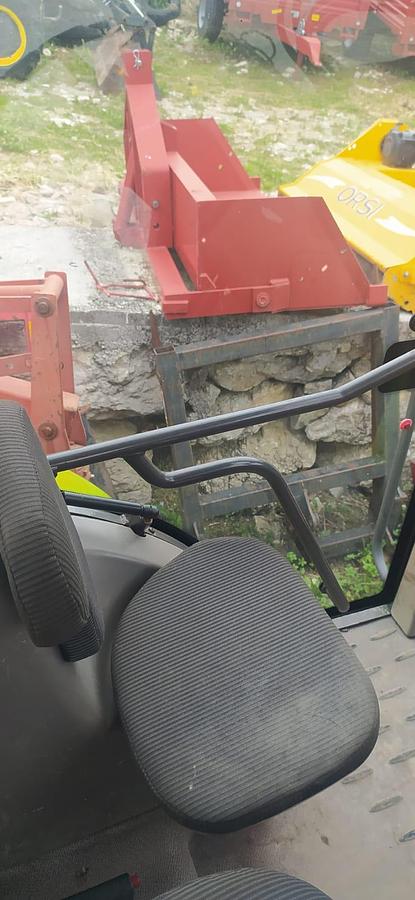 Used Trattore Claas Ares 616 con caricatore frontale