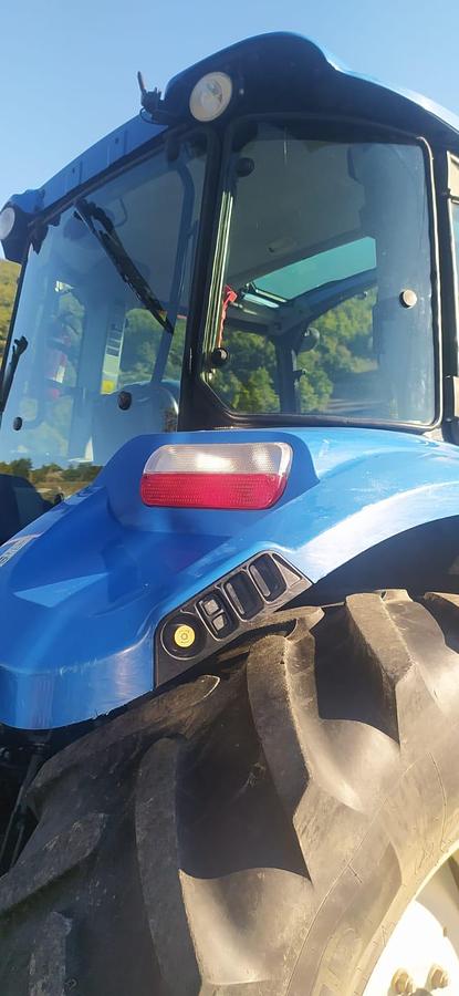 Used 2013 New Holland T5 115