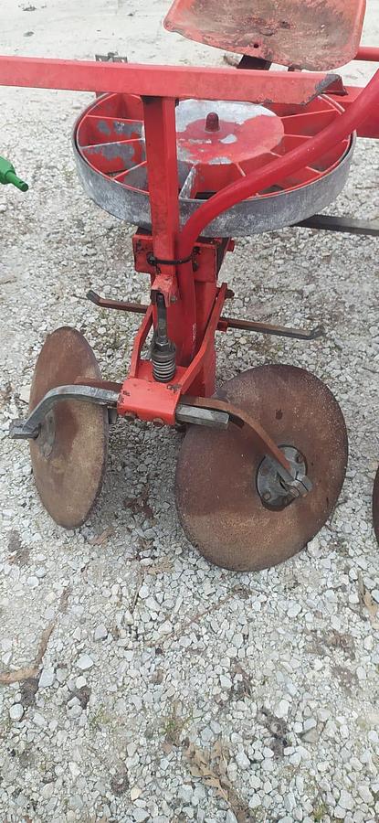 Used Piantapatate Carlotti a 2 file con microgranulatore