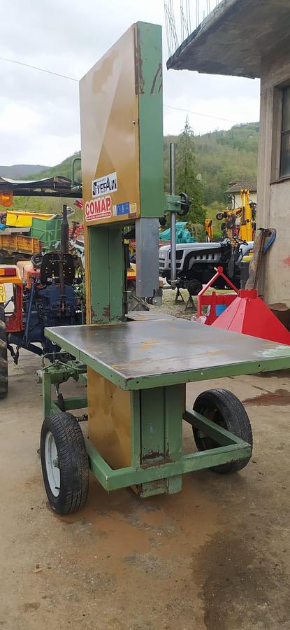 Usato Sega combinata Comap 800 con spacca verticale e impianto nastro