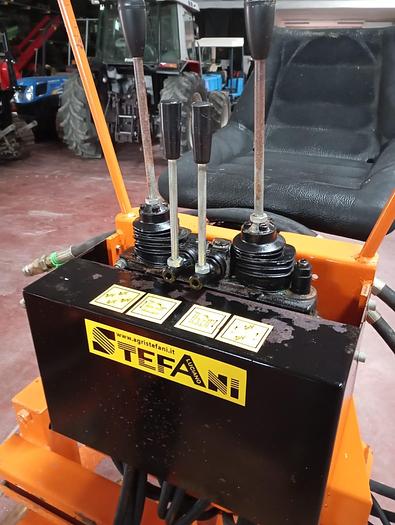 Usato Retroescavatore Tifermec DIG 18