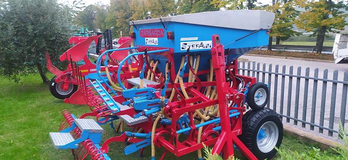 Seminatrice pneumatica per semina diretta ISON 22F A6 Rapisarda