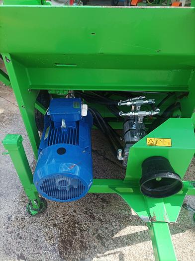 Usato 2019 Comap SN SO T 800 con spaccalegna frontale