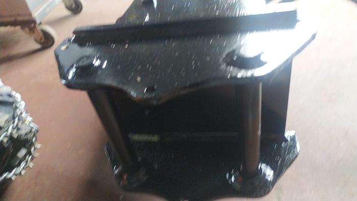 Used Martello pneumatico per mini escavatori 15 - 25 q