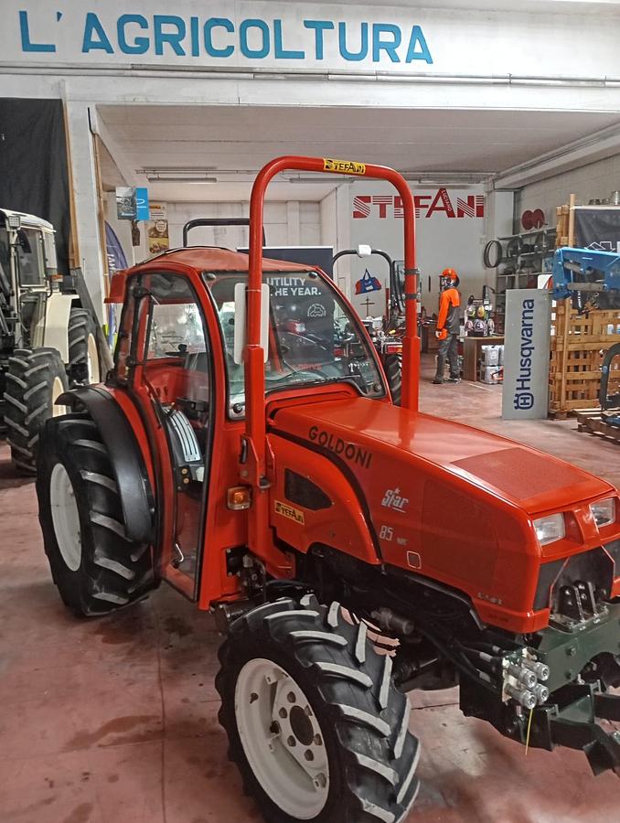Used trattore specialistico Goldoni Star 85 cabinato
