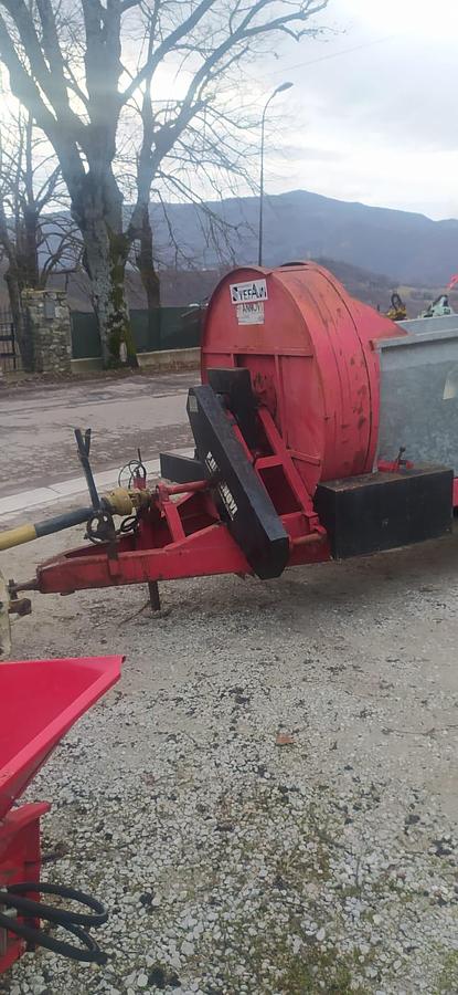 Used Spandiletame anteriore Annovi RS 60 R con pareti zincate