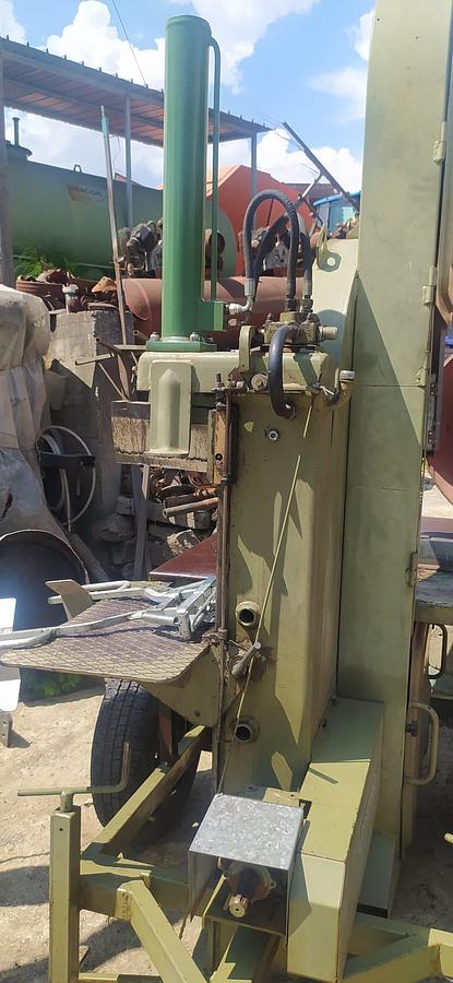 Used Sega Combinata Pezzolato 800 spacca verticale