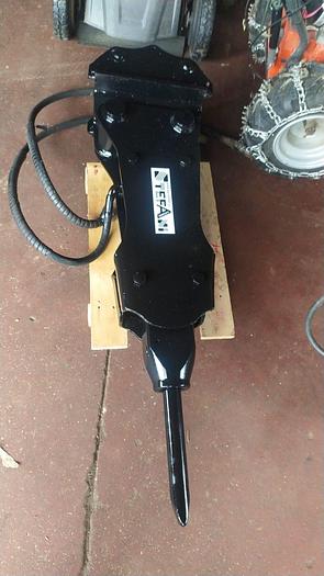 Used Martello pneumatico per mini escavatori 15 - 25 q