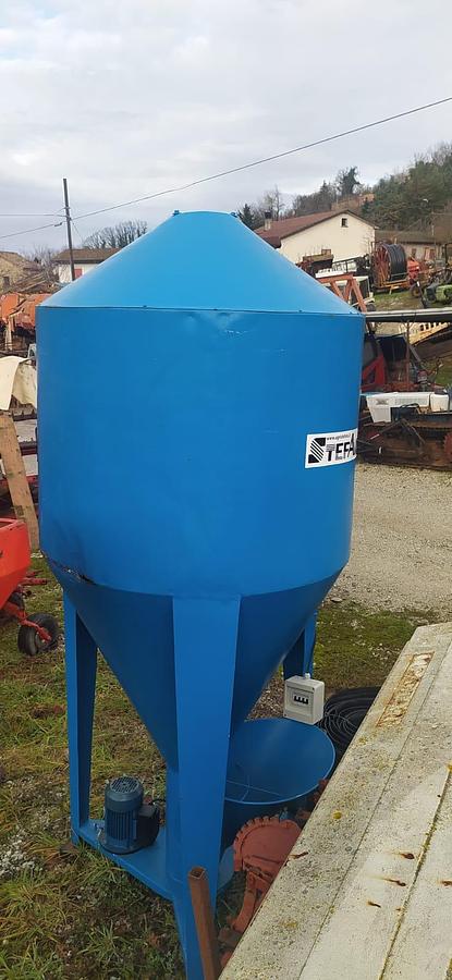 Used Miscelatore Elettrico 1,1 KW monofase