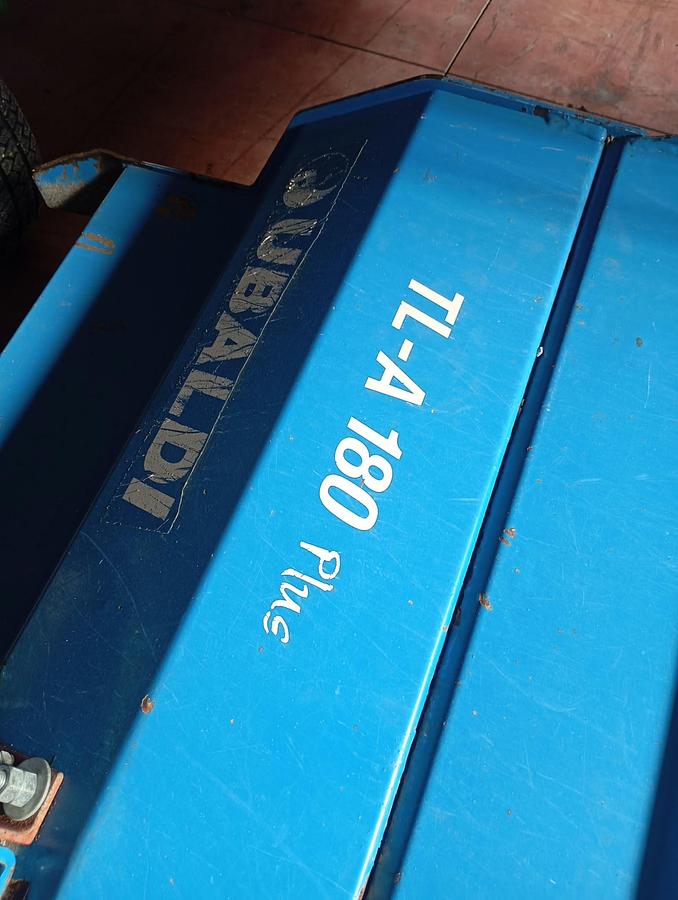 Used trinciatrice Ubaldi TLA 180 Plus