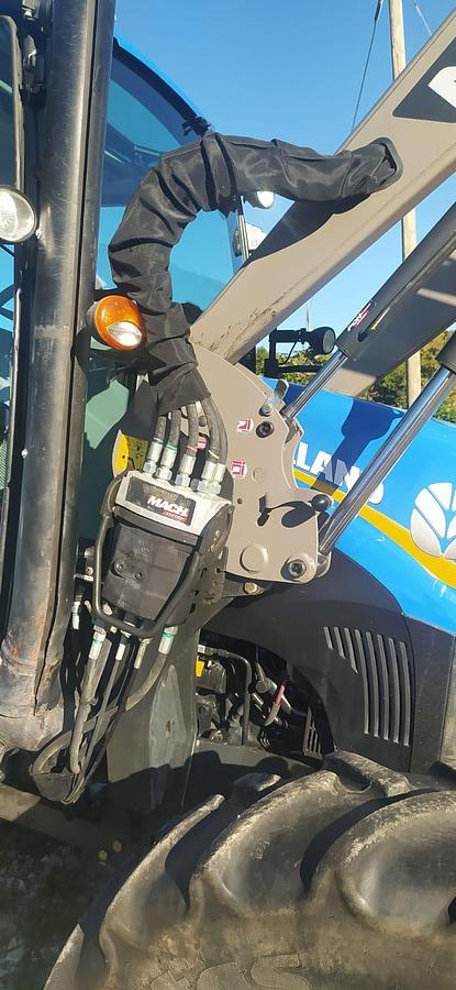 Used 2013 New Holland T5 115