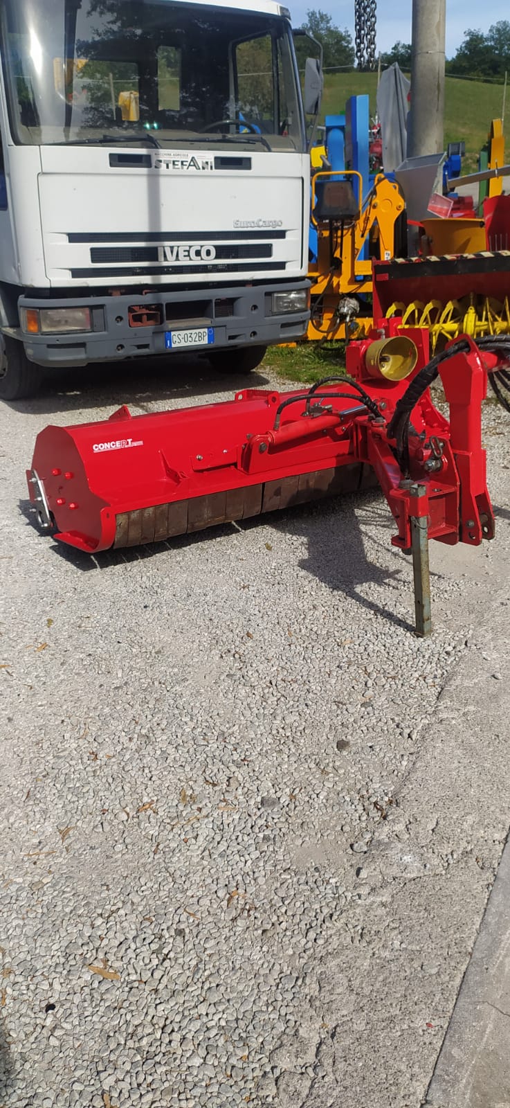 Used Trincia argini a bandiera Concept Perugini ESD 200