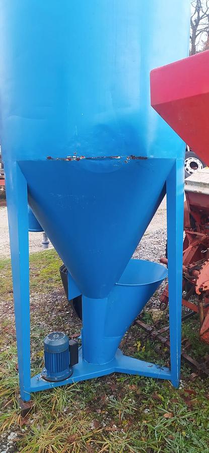 Used Miscelatore Elettrico 1,1 KW monofase